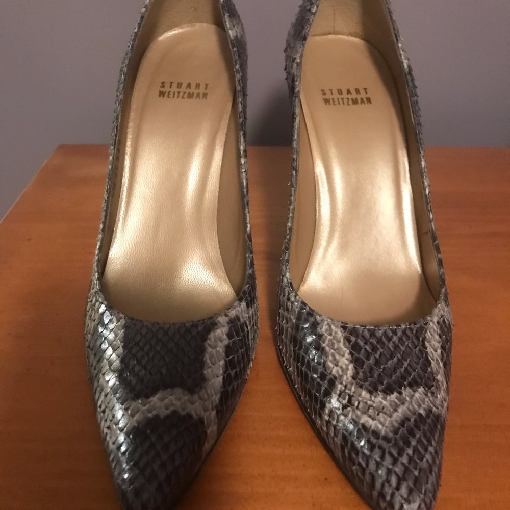 Shoes - Picture 3 of 5